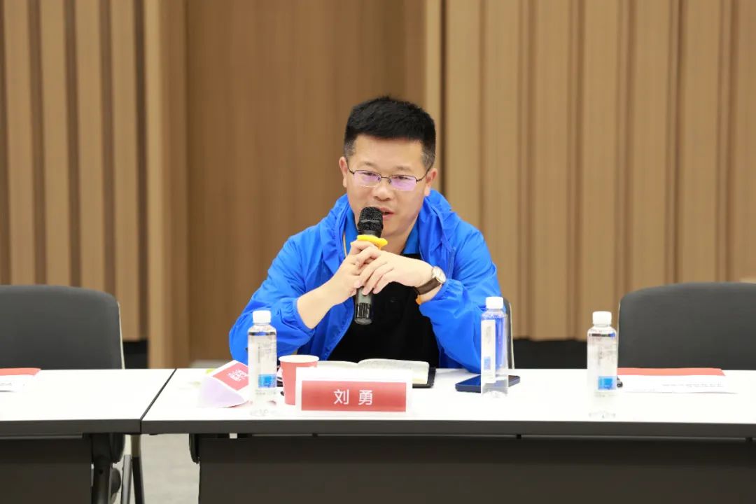 第十期全国储能财产巡回走访调研专家组莅临江苏北人